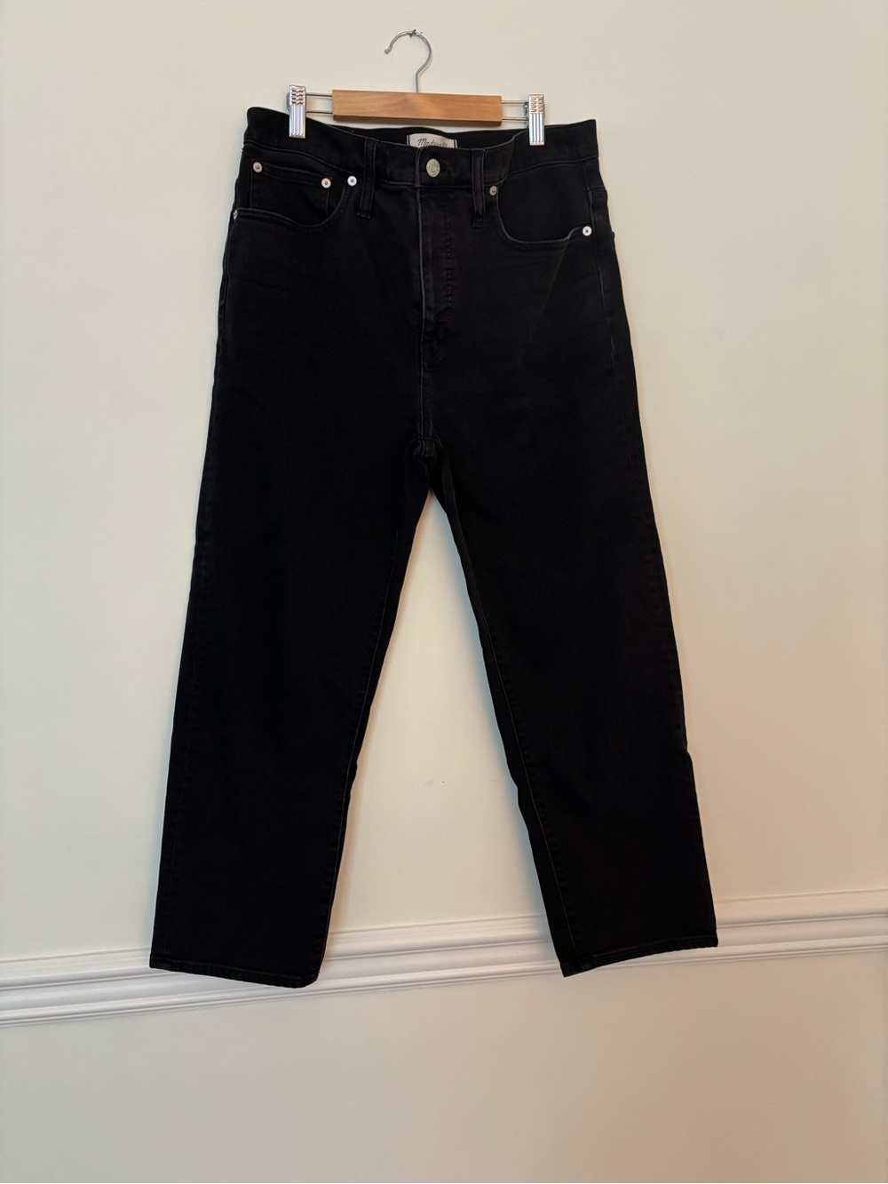 Madewell Women’s Black Straight Leg Jeans